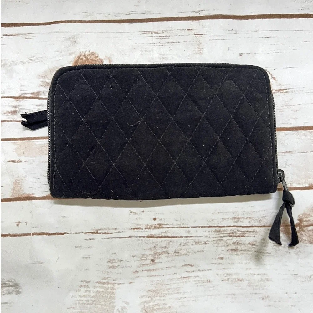 Vera Bradley Wallet Black Quilted Cotton Zip Around ID Window 8x4.5in